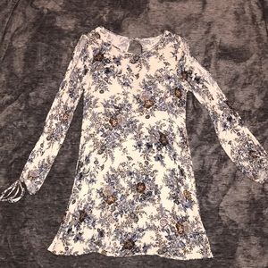 American Eagle Floral Dress